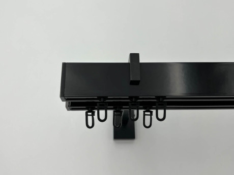 Карниз Quadrum Square line Заглушка 280 см подвійний чорний глянець (тримач 9-12 см)