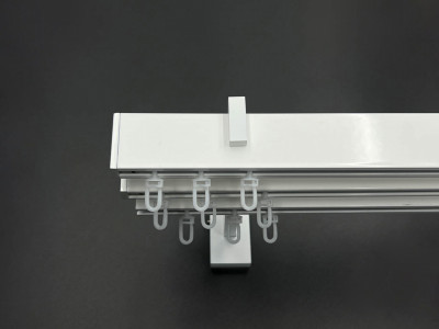 Карниз Quadrum Square line Заглушка 130 см потрійний білий (тримач 11-14-17 см)