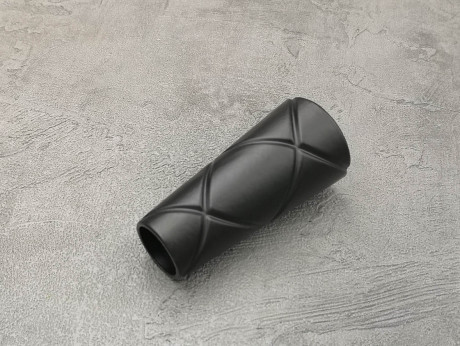 Карниз Quadrum Конус 200 см одинарний чорний матовий відкритий 19 мм гладка (кільця з гачками)